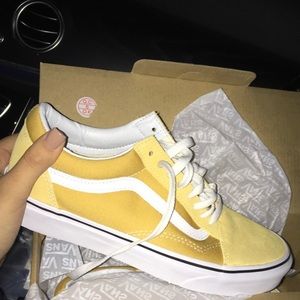 Vans Old Skool Brand New 8.5 Womens